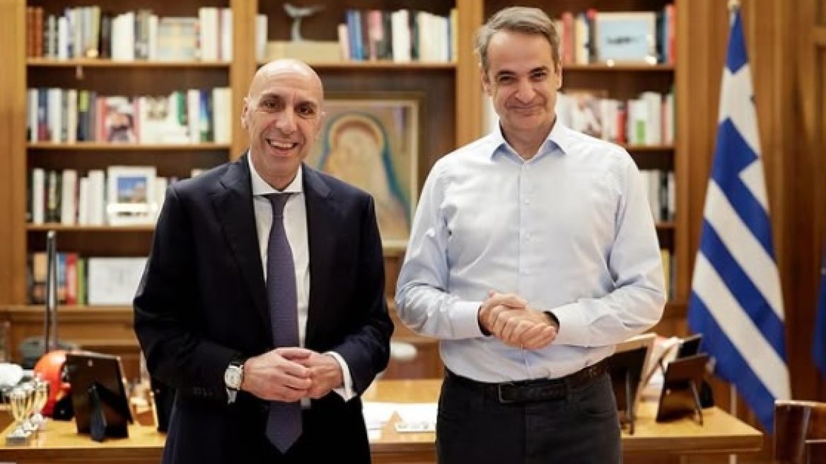 www.financialreport.gr